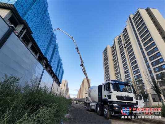 大展身手|山推建友纯电混凝土搅拌输送车服务内蒙古城市建设