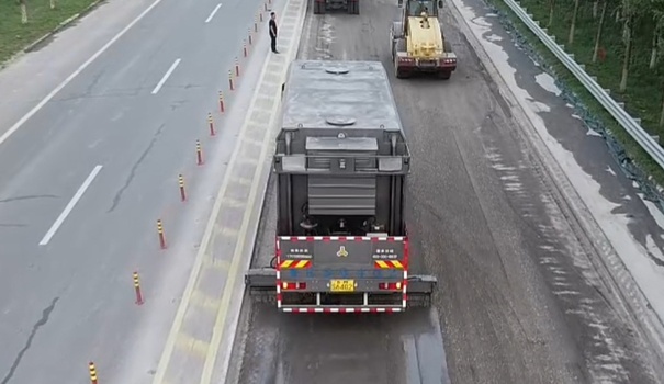 九州陸達水泥淨漿灑布車