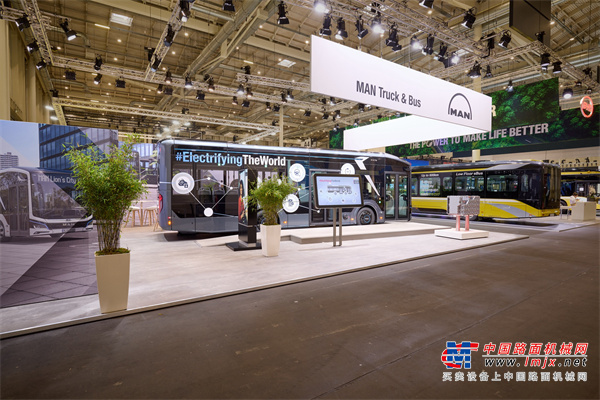 聚焦2025 UITP世界公共交通峰会 曼恩尽展城市交通未来图景