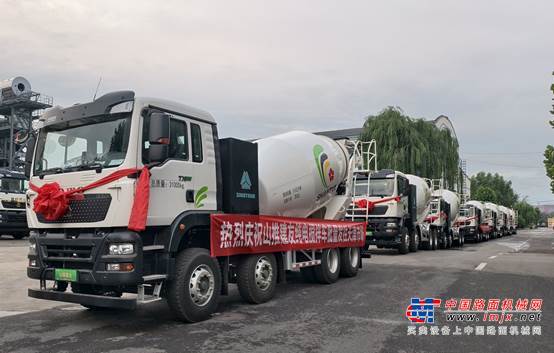 风雨无阻|山推建友纯电搅拌车批量发往天津、福建市场