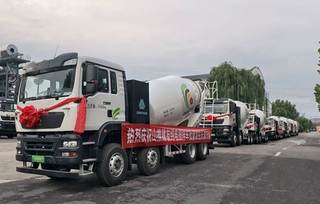 风雨无阻|山推建友纯电搅拌车批量发往天津、福建市场