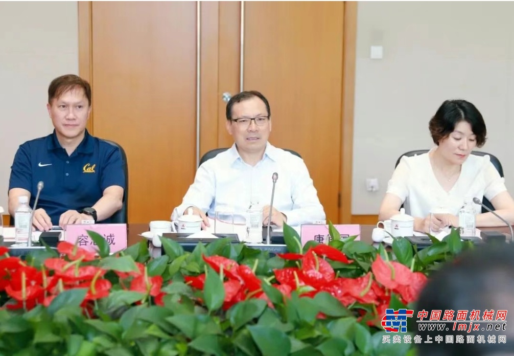 三一重工：唐修国董事长热烈欢迎华为公司副总裁张修征一行回访
