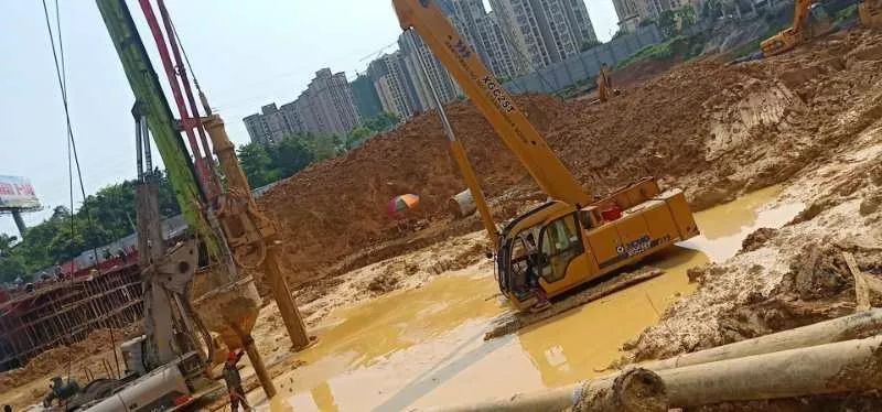 徐工履带起重机：这样的工程，哪个老板敢接？