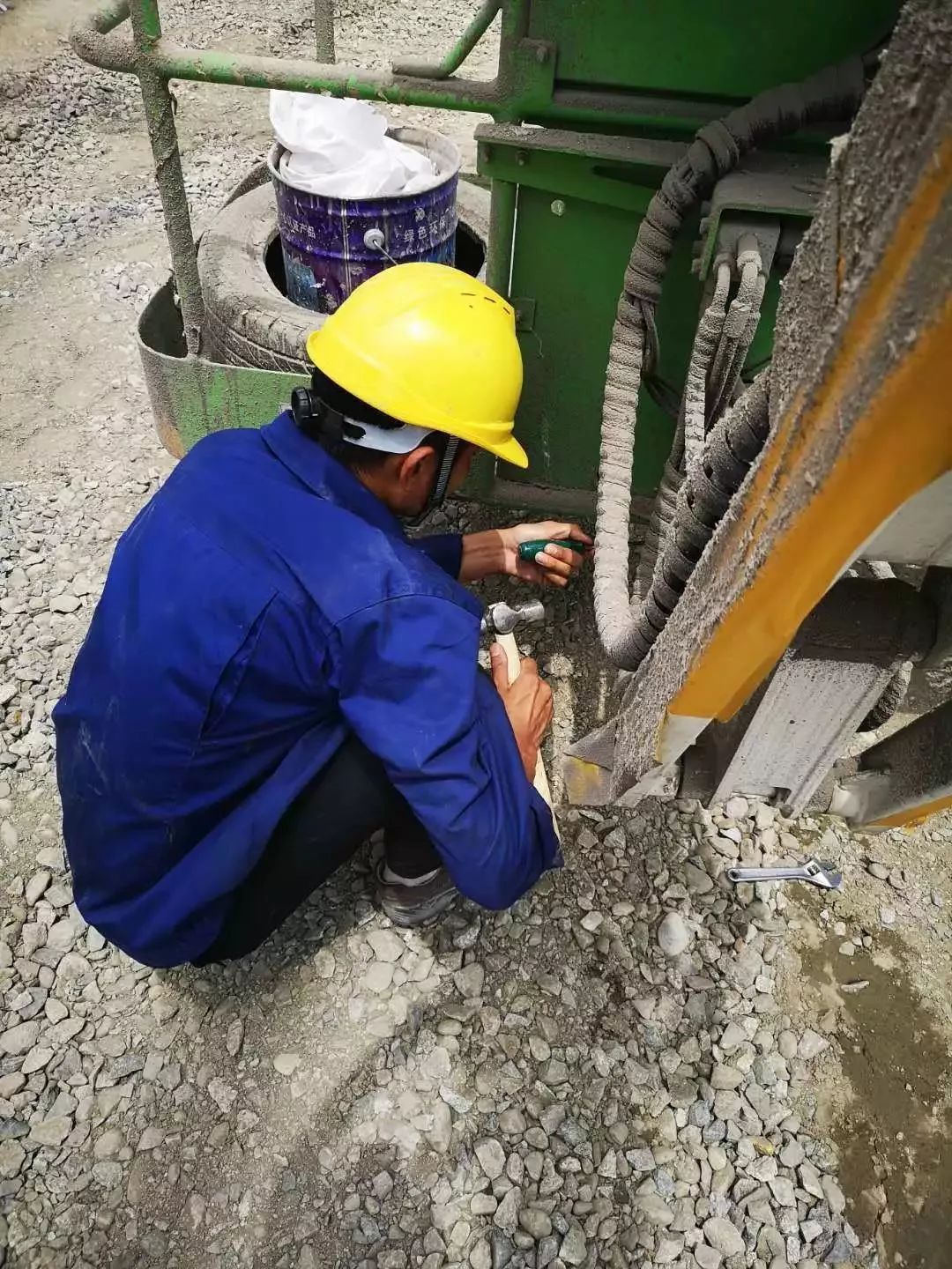 徐工高空作业平台服务万里行川渝站