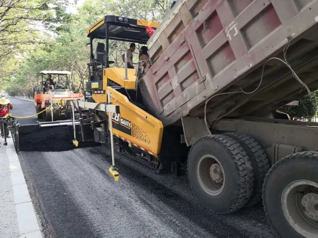 三一全套设备助力“十三五”重大工程-王城大道快速路建设