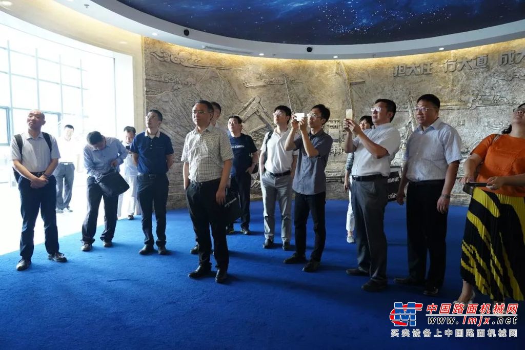 5G时代，清华大学互联网产业研究院产业转型顾问委员会来访徐工