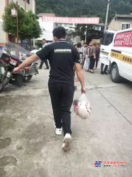 利勃海尔:大难无情人有情，与灾区人民心连心