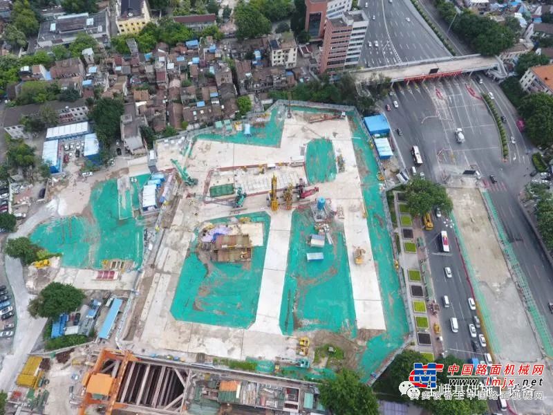 宝峨BCS 40铣槽机交付深圳工勘集团，广州荔湾新地标连续墙工程顺利开工
