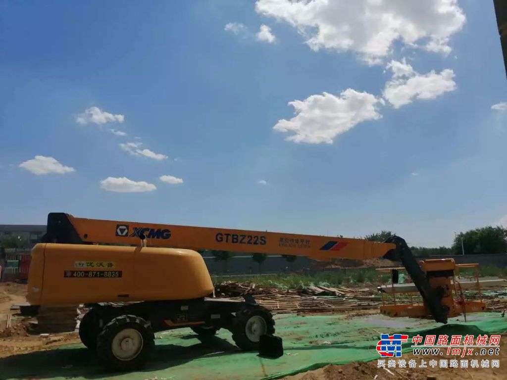 徐工高空作业平台：服务万里行北京站，助力大型项目建设！