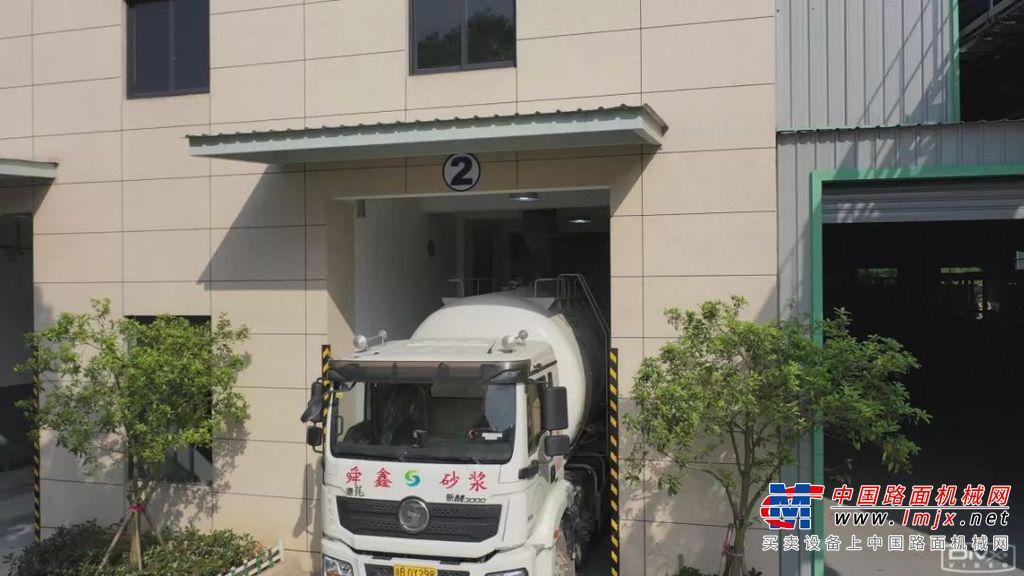 南方路机干混砂浆搅拌设备应用于宁波舜鑫新型建材有限公司