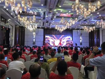 山河智能燃爆2019微挖大会