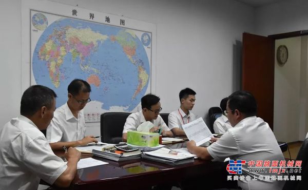 愈夜愈美丽！这里是三一“不夜的工厂”，我们为使命不懈奋斗