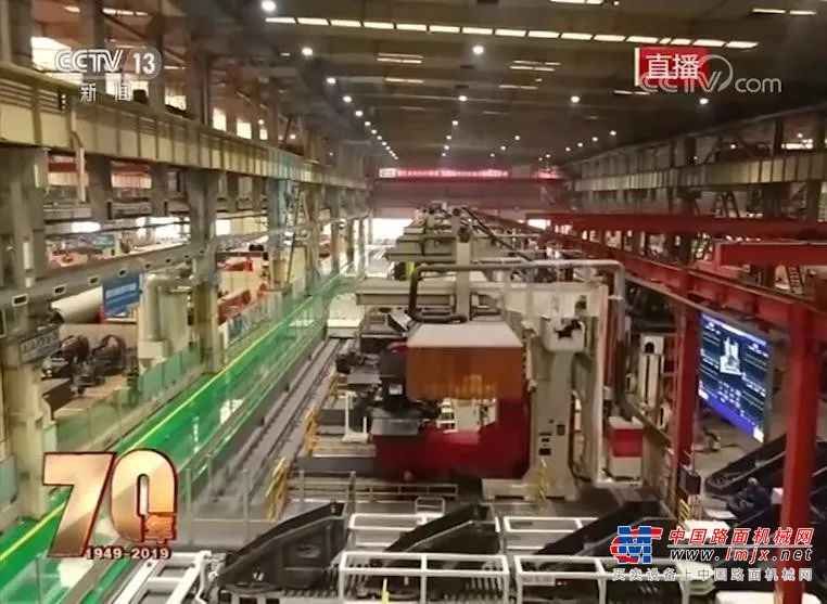 央视直播！智能时代，徐工这样为祖国70华诞献礼！
