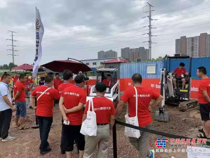 “猫影”闪耀微挖大会，看看那些高光时刻！