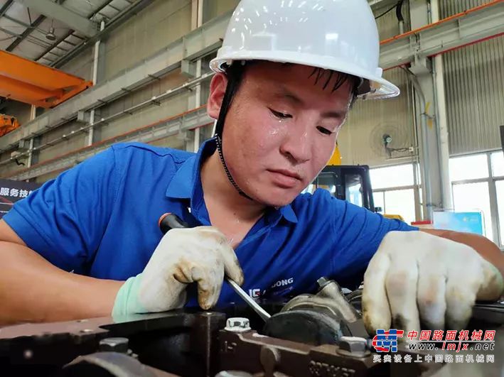 柳工服务技能大赛决赛拉开序幕