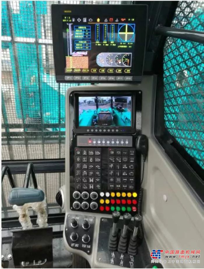 国产的骄傲！山河智能SWCH600-125M全液压履带桩架