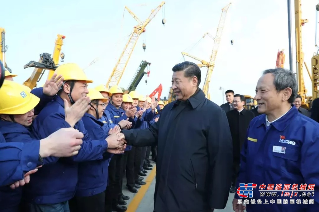《新华日报》头条：徐州城东，徐工徐工！
