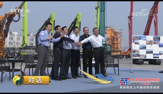 《对话》：他们在做“变形金刚”！