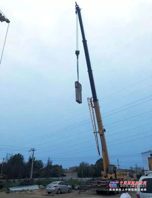 礼赞70年，看徐工起重机如何成为城市建设的主力担当