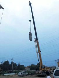 礼赞70年，看徐工起重机如何成为城市建设的主力担当