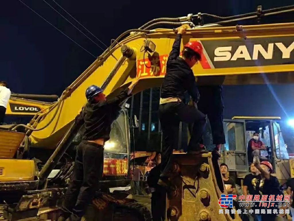 三一速度│救援无锡高架桥现场