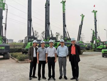 无锡市工信局领导一行考察泰信机械