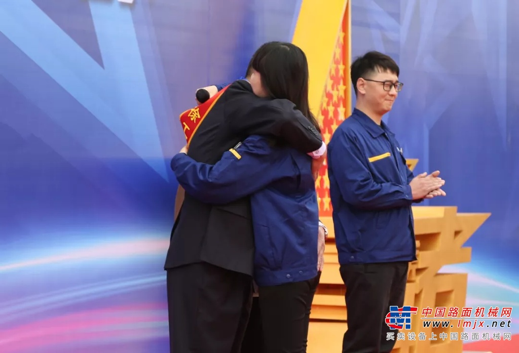 “徐工最美奋斗者”表彰发布！