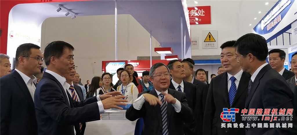 欧维姆闪耀中国桥博会 受到院士点赞
