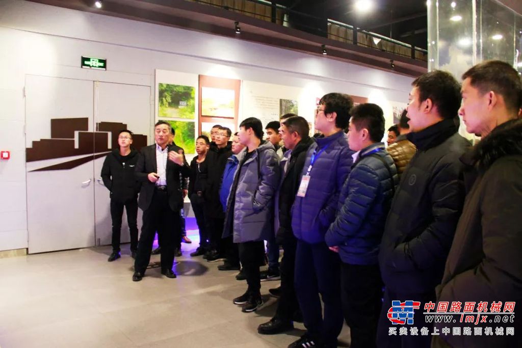 邀请函 |中交西筑第34届全国筑养路机械客户培训班