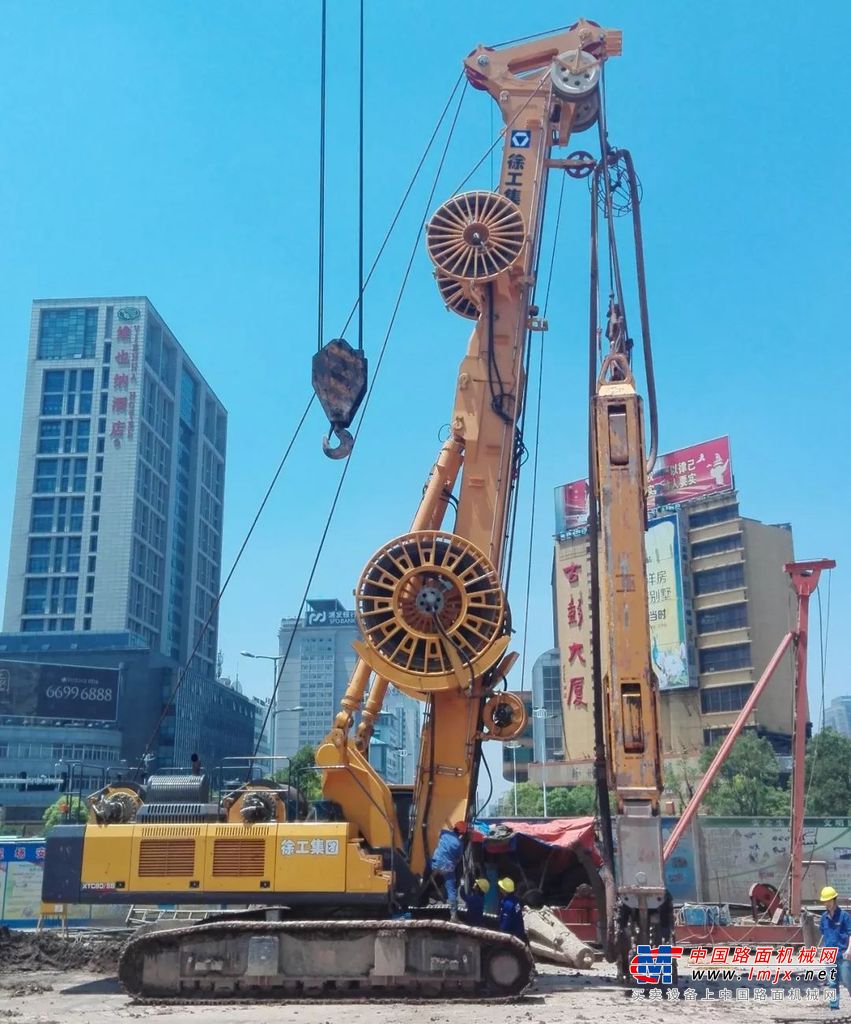 徐工旋挖钻机再谱故乡恋歌，助力徐州地铁建设