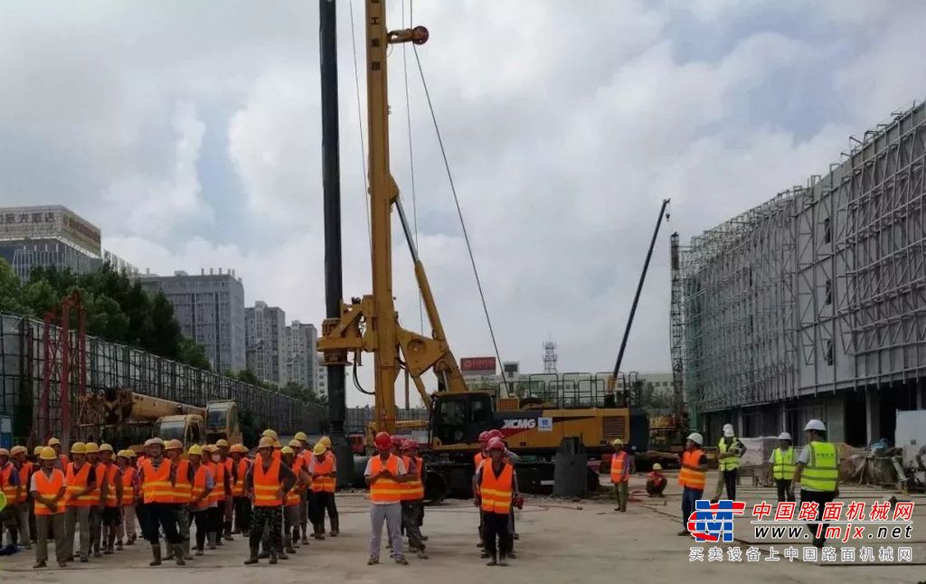 徐工旋挖钻机再谱故乡恋歌，助力徐州地铁建设