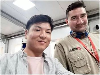 95后扛“C位”！他们接棒挺起徐工起重机海外服务的钢铁“脊梁”