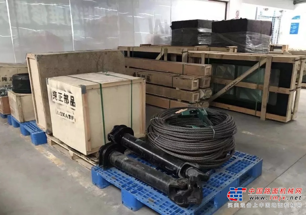 西南西北全覆盖！雷萨重机成都RDC正式投入运营