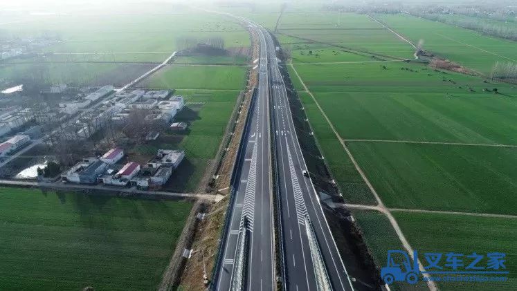 中交西筑：用“黑沥青”为神州大地壮景添辉 