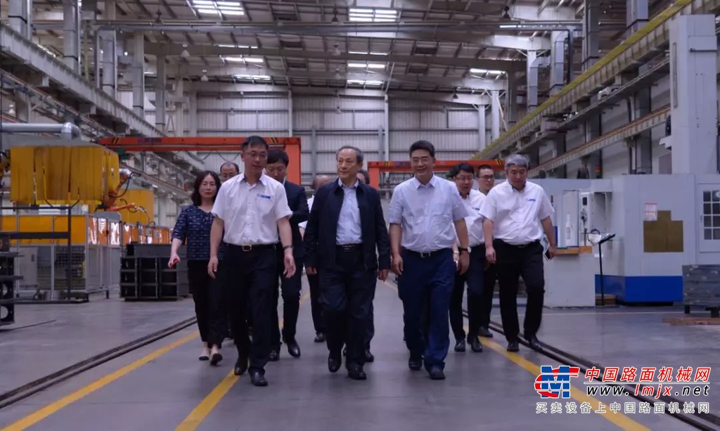 王民寄语徐工巴西：要成为徐工国际化主战略的新标杆！