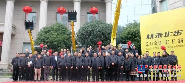 威克诺森召开紧凑型设备经销商年终大会，部署2020年重点工作