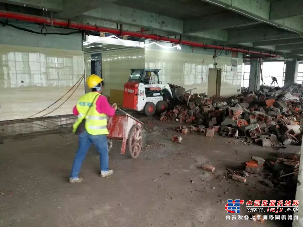 小型设备C位——山猫滑移“三兄弟” ！