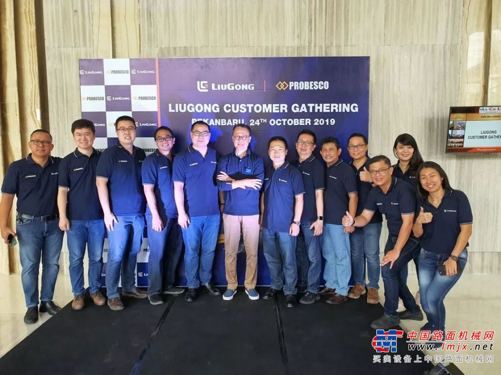 柳工印尼经销商：携手并进，共创美好明天