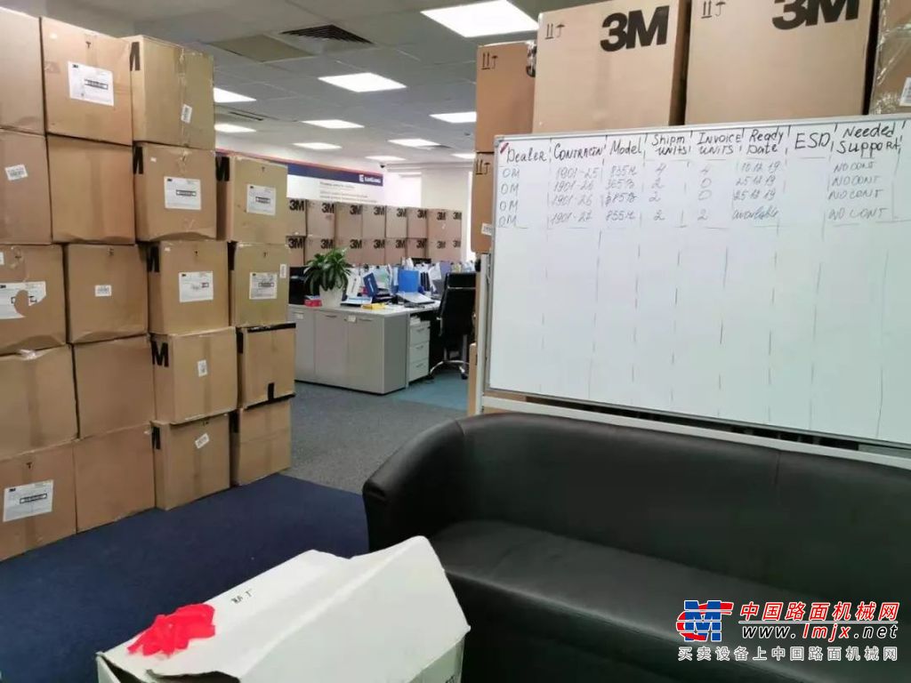 紧急通关，柳工全球采购防疫物资今抵国内