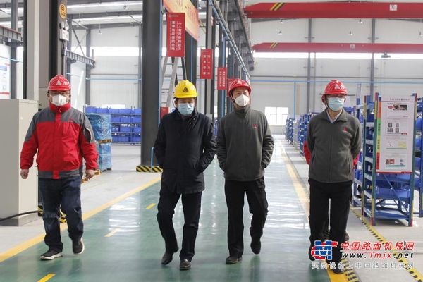 临工重机：公司董事长于孟生察看指导疫情防控措施落地和复工情况