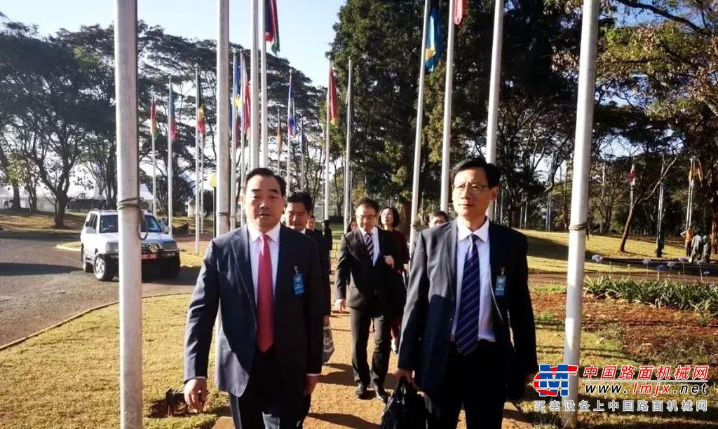 三万只口罩 “专机”驰援：徐工海外经销商张远翔的赤子之心