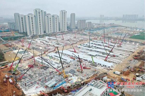 同心抗疫显担当 华菱星马助力新昌“小汤山”建设