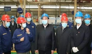 市委书记周铁根等一行到徐工调研疫情防控和企业复工工作