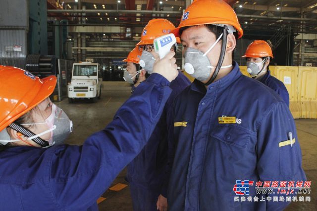 “徐工科学复工”，央视新闻两度点赞！