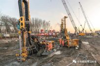 11台宝峨-克莱姆KR 806钻机应用于鹿特丹隧道项目GEWI®微型桩施工