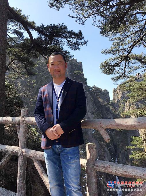 黑色路面 红色心丨深耕十余载，三一路机不负“徐州认证” 筑梦前行