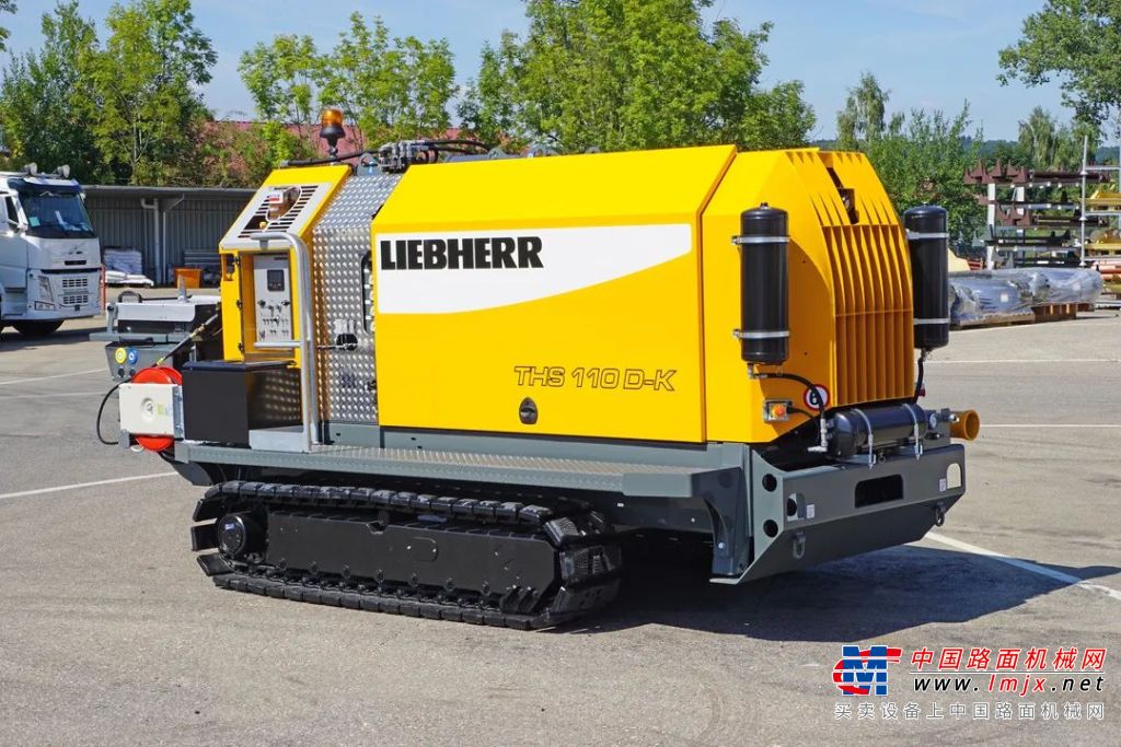 利勃海尔110 D-K履带式混凝土泵车亮相2020美国工程机械展