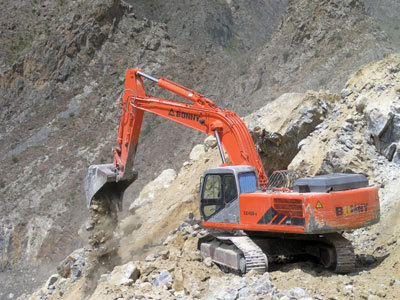 邦立大型挖掘機推薦,邦立CE400-7反鏟液壓挖掘機全解