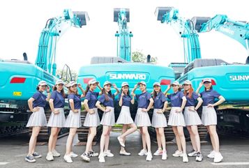 快围观！山河智能“挖机宝贝”表演队来了