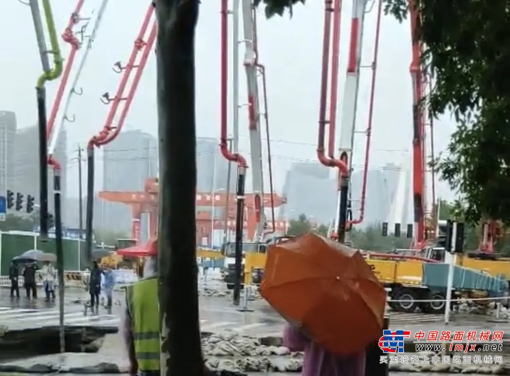 	为灾区人民开辟生命通道